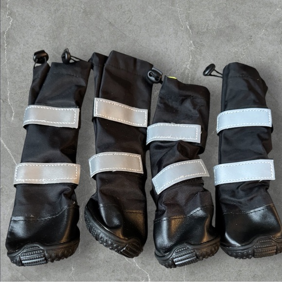 🆕Dog Winter Boots — Black and Gray Protective Paw Boots - Picture 8 of 16